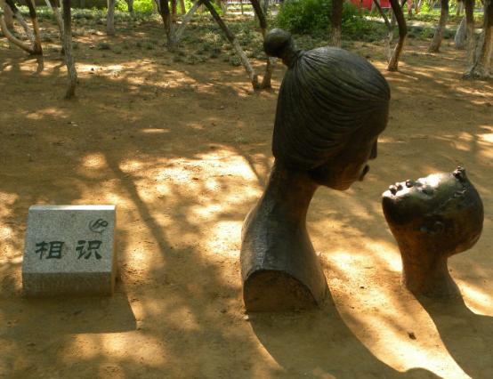 北戴河怪楼奇园来历,怪楼奇园旅游攻略