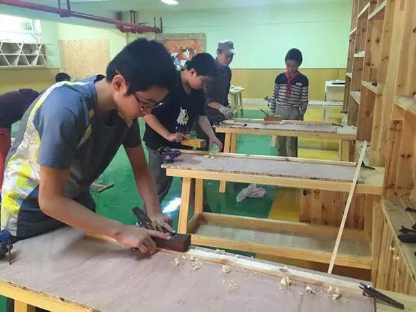 这所航母级学校历经百年，独特的教育理念让家长都想把孩子送到这