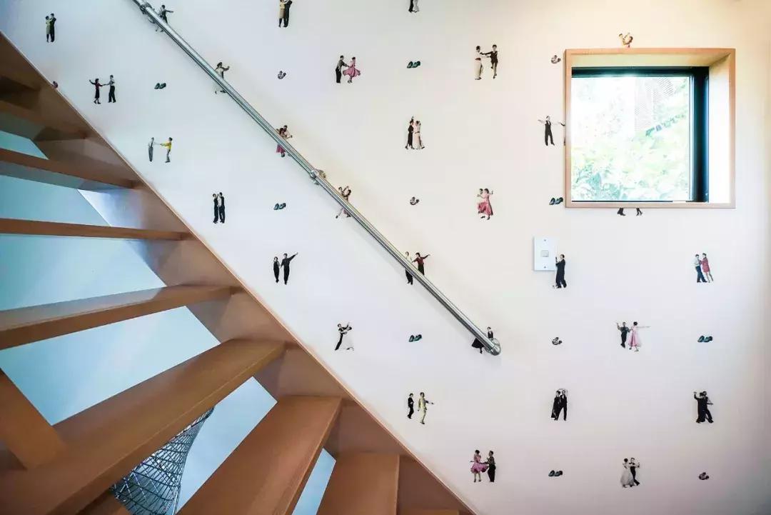 一个普通小职员,一边还房贷一边买艺术品,身价上亿,你也可以!