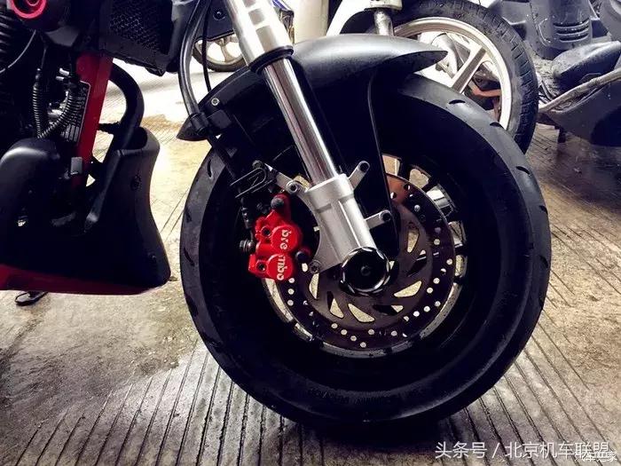 小暴龙改装方圆灯,小暴龙改装轮胎视频