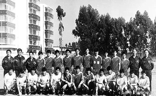 白岩松再批国足,白岩松对国足的态度