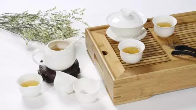 茶具的蓄水盒怎么清理,懒人茶具清理方法图解说明