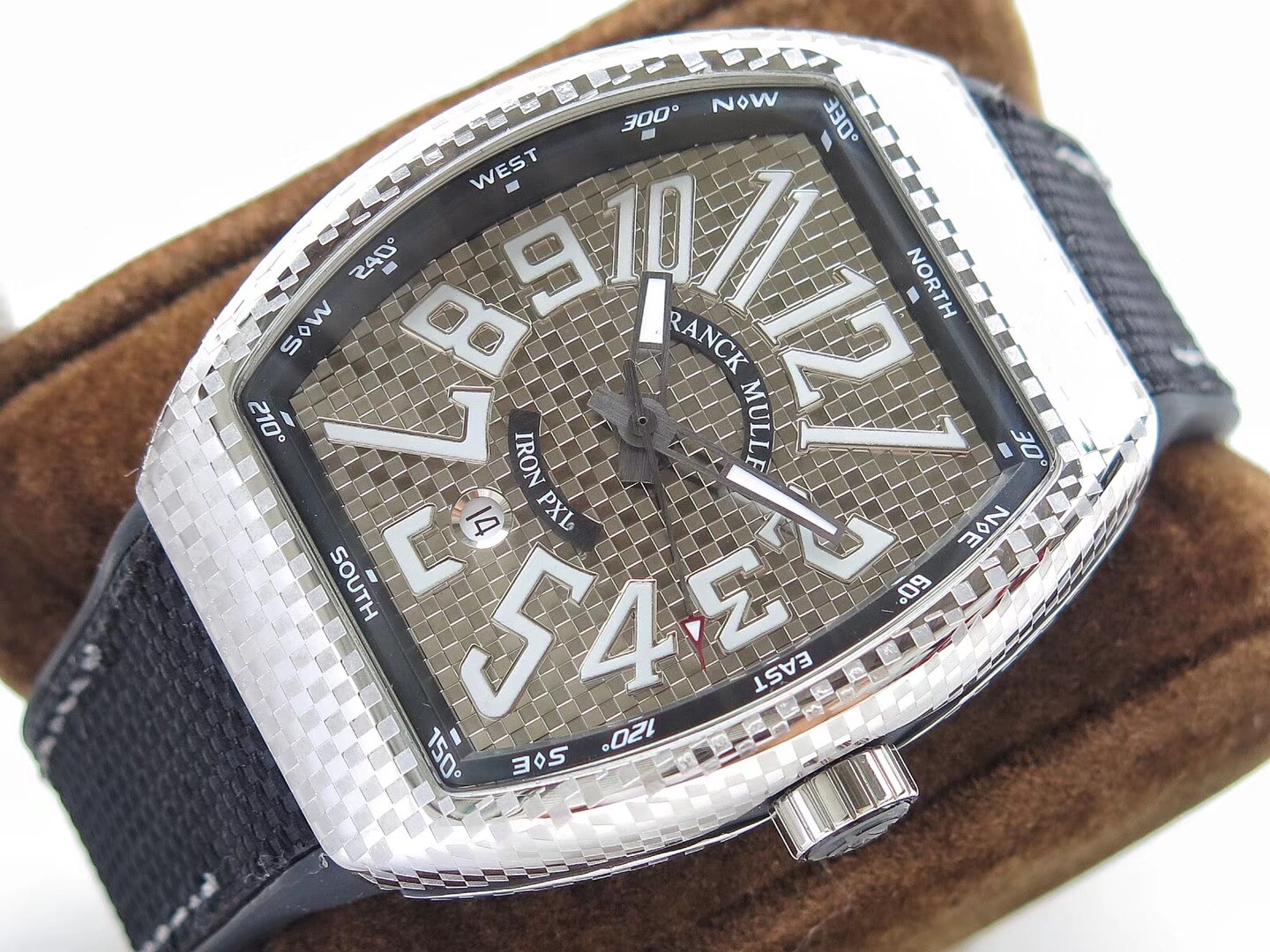 瑞士海关扣押广州仿表,瑞士海关查获广州劳力士