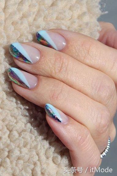 美甲夏天不要甲片推荐什么,短指甲手黑适合夏天的美甲