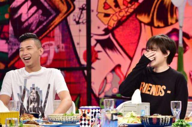 胡彦斌上《举杯呵呵喝》称赞杨超越可爱，网友：确定不是洗白吗？