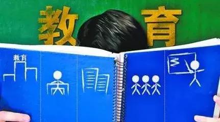 河南一高校暴雨积水,河南暴雨平原变湖泊