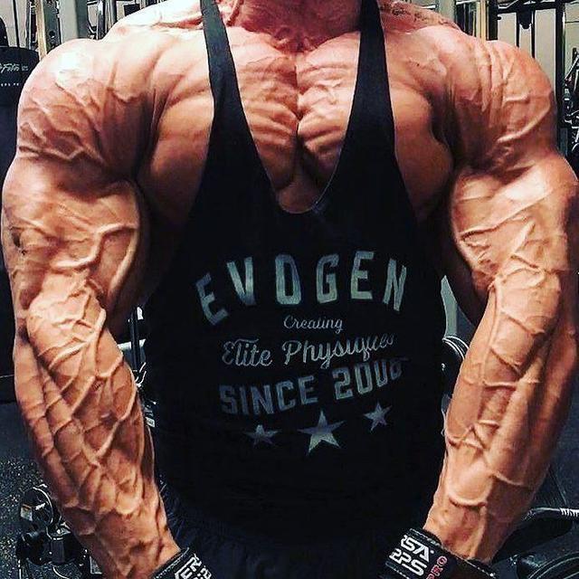 产后胸部干瘪下垂如何练胸肌,胸肌练不大怎么办教你一招