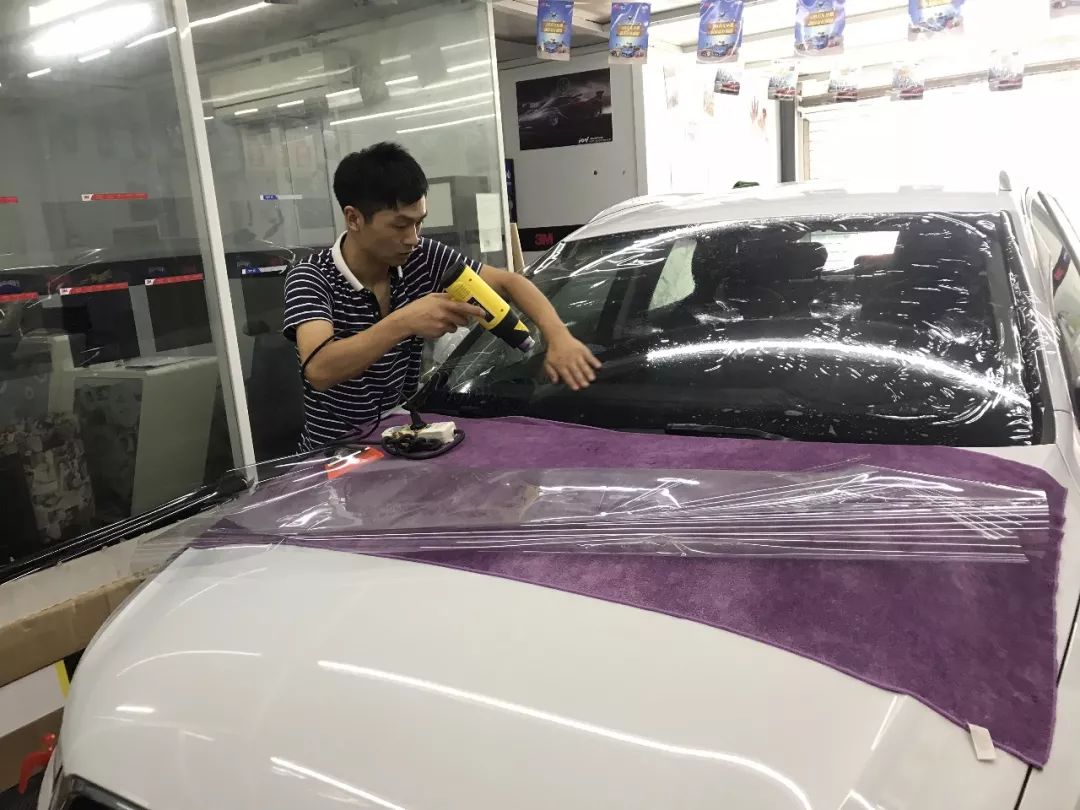 汽车贴膜真相大揭秘,汽车贴膜全攻略