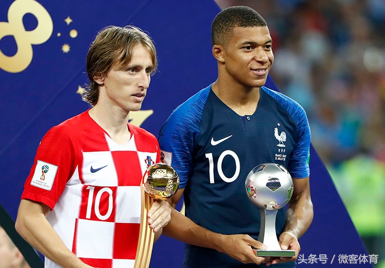 贝利马拉多纳大罗谁是公认球王,贝利马拉多纳谁是球王