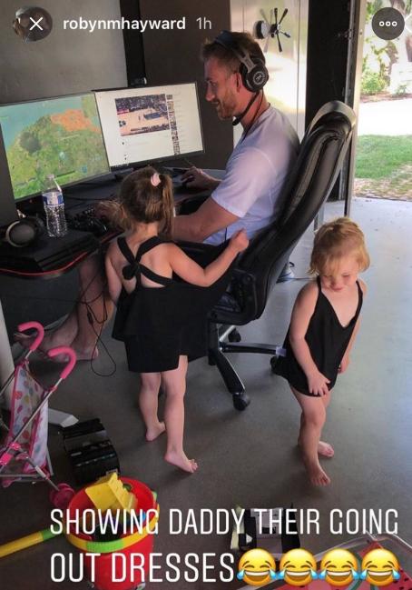 出书、旅游、打游戏，混足球俱乐部，绿衫军还想不想进季后赛了？