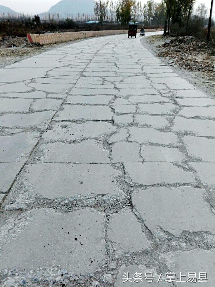 窟窿山,凤凰山星月