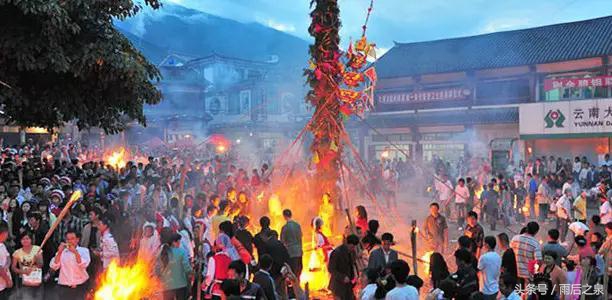云南火把节狂欢攻略,云南火把节狂欢夜