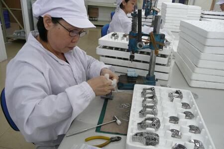 揭露高仿名表骗局黑幕,暗访广州经典骗局