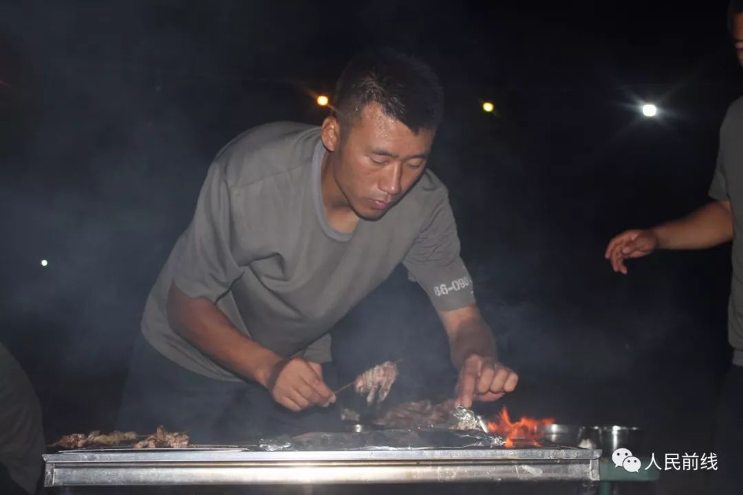 面朝大海人生就像奔流不息的大海,面朝大海人生就像一场旅行