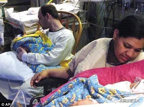 天生一对怀二胎女儿,天生两个子宫的人