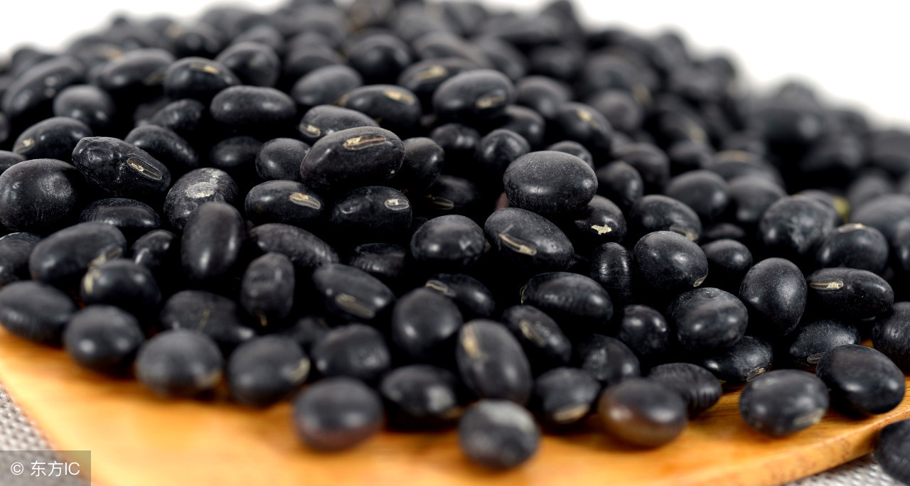 少年白发黑发方法,如何解决青少年一头白发