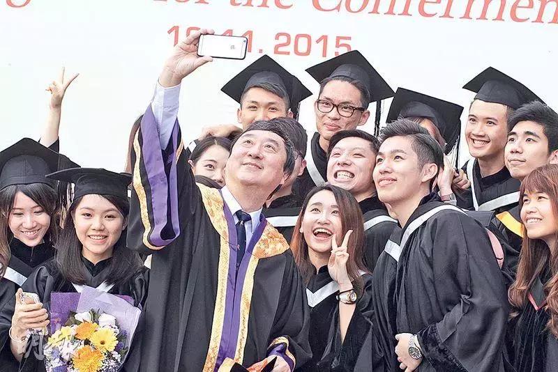 沈祖尧：我们香港的实验室，真的太太太小了