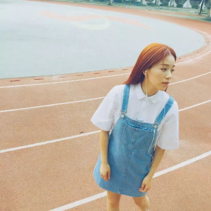 阚清子短发中分两股编发教程,阚清子同款短发发型适合什么脸型