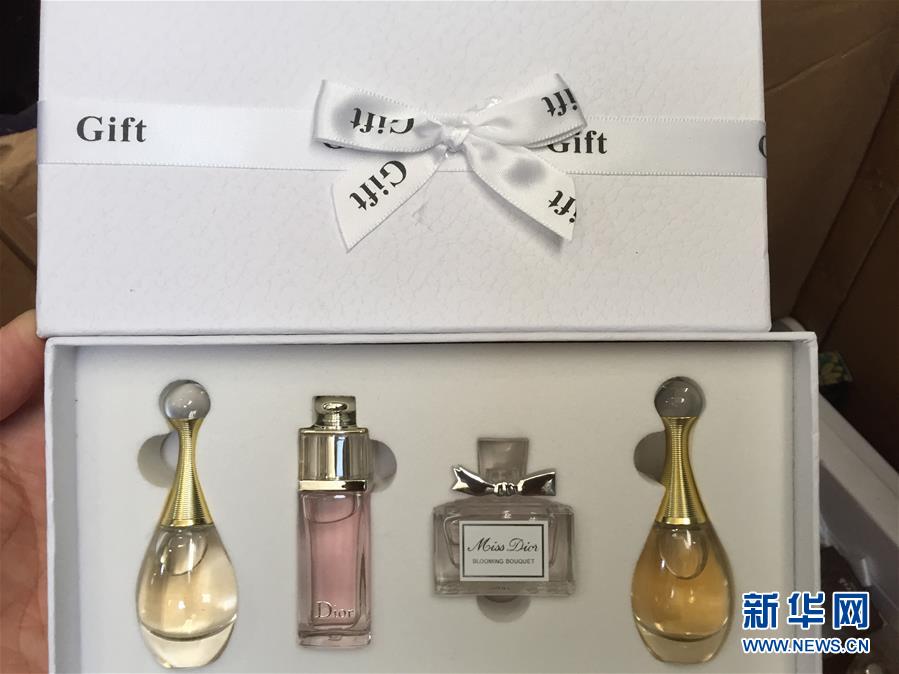 香港直邮的化妆品是正品吗,化妆品海外代购的是不是真的