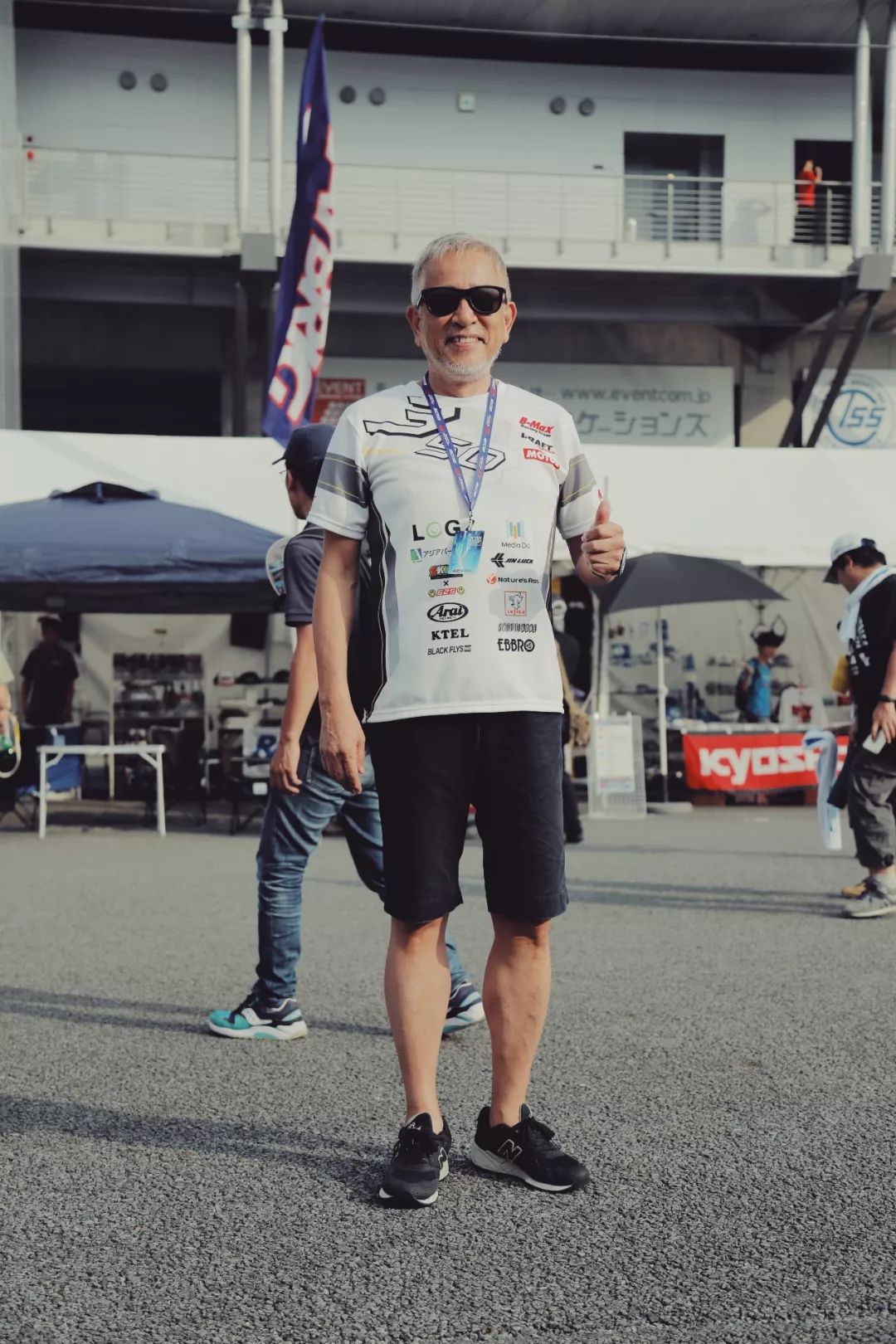 东京车展惊现最美车模,赛车比赛高燃场面车模