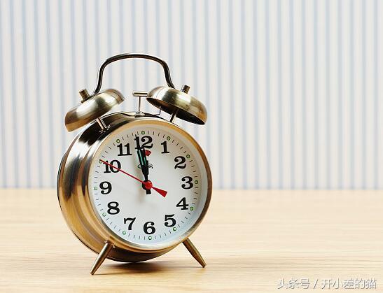 孩子头疼睡醒就吐怎么回事,小孩起床说头疼怎么缓解