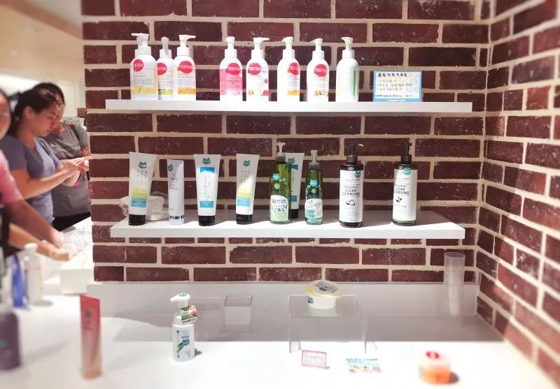 亚洲最大cosme大赏实体店,香港cosme大赏