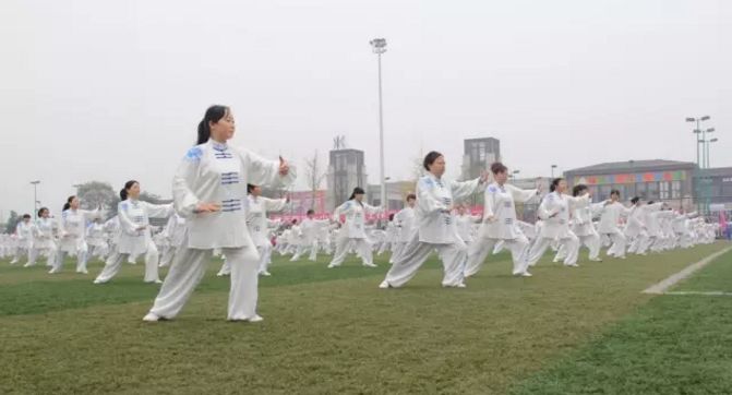 成都体育场馆免费,成都45家体育场馆免费开放