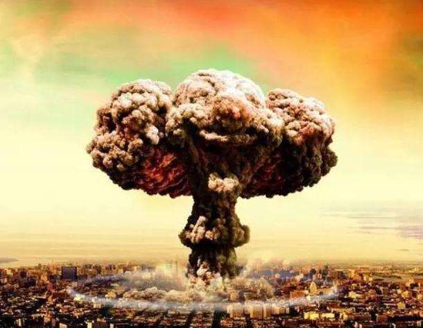 每年8月9日都是日本人的噩梦，皆因70多年前的一个“胖子”