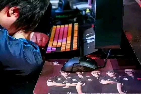 英雄联盟令人看了想哭的名字,那些让你看哭的英雄联盟