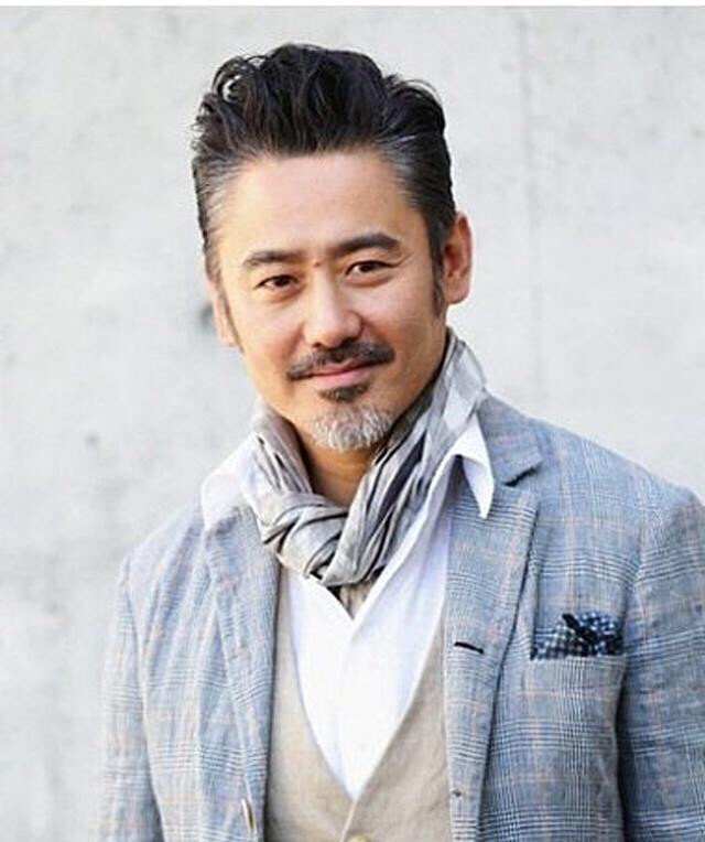 喜欢大叔型男人的女孩是什么心理,喜欢找大叔的女孩是什么心理