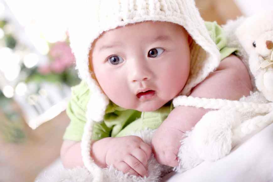 一周新生儿整夜哭闹三招教你解决,新生儿夜里哭闹解决方法