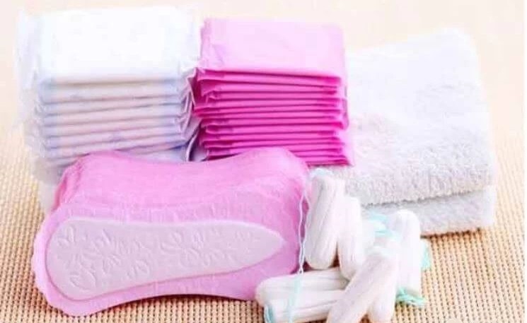 妈妈没告诉女儿大姨妈怎么办,大姨妈如何正确护理