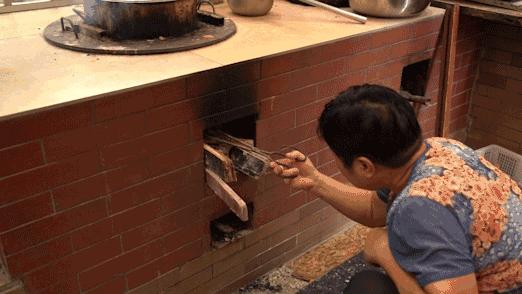 顺德正宗龟苓膏的做法视频,佛山正宗龟苓膏