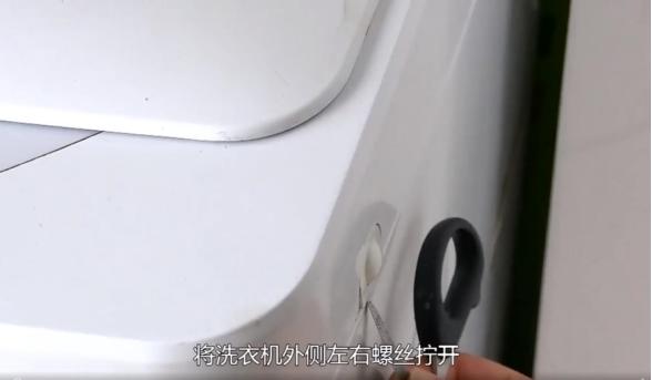 洗衣机比马桶脏100倍，婆婆不信，师傅拆开洗衣机，恶心惨了