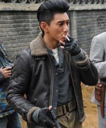 身价上亿的明星们都抽多少钱的烟？冯小刚最便宜，胡歌最搞笑！