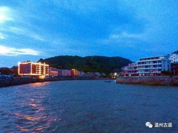 鹿西岛景区图,鹿西岛旅游攻略礁石拍照