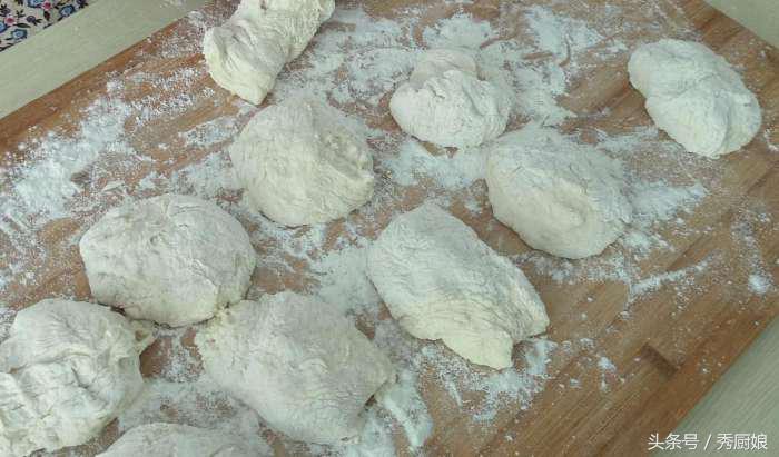 烧烤店的烤小饼怎么做,烧烤店烤饼半成品做法