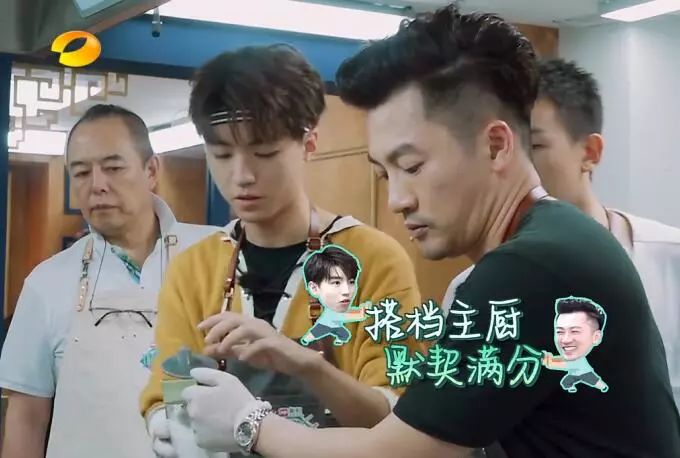 还珠格格新版结局,还珠格格第二部苏有朋五阿哥颜值