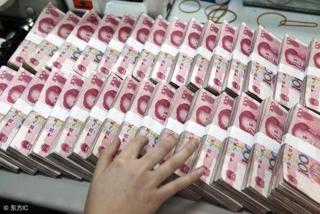 李嘉诚投资最赚钱的行业,李嘉诚揭秘了2019年最赚钱的项目