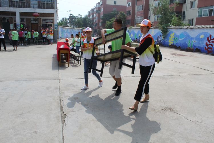 关爱聋哑伴智力障碍儿童,关爱残疾孩子