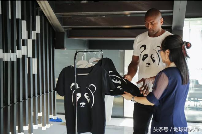 美帝再牛逼，遇见熊猫也得吸？地球知识局