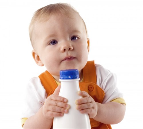 牛奶酸奶宝宝可以喝吗,宝宝酸奶和牛奶什么时候喝最合适