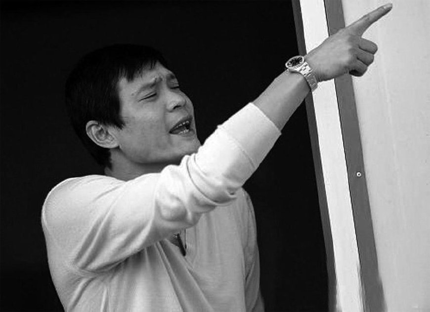 范志毅怒打球迷是哪年,范志毅球场发脾气集锦