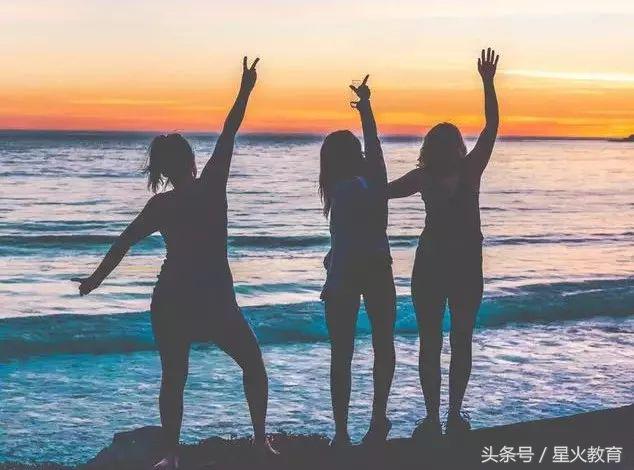 孩子爱打扮怎么教育,孩子爱打扮不影响学习好吗