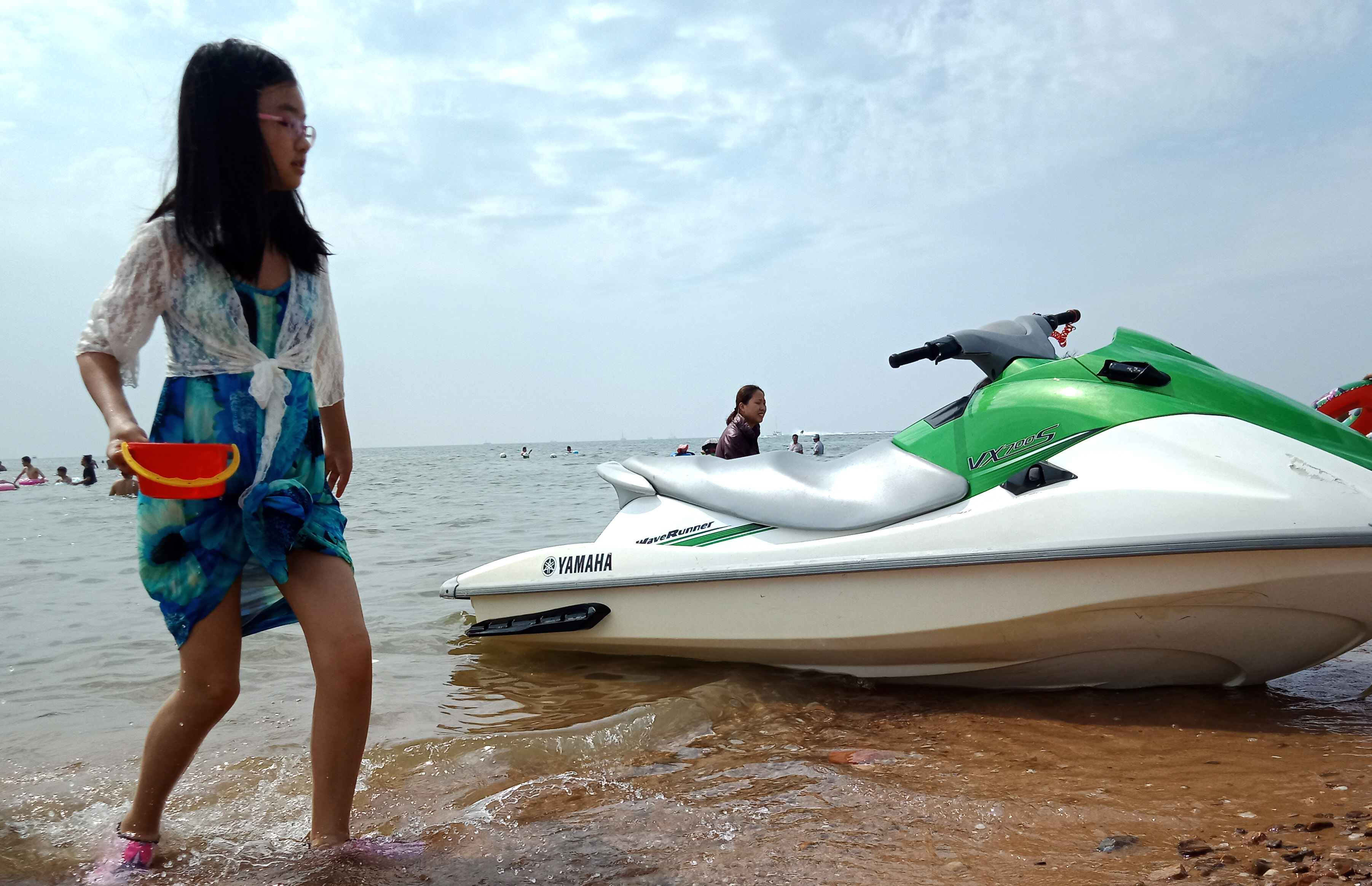 无穷尽的时光尘烟里，东戴河的厚重荣辱终将一笔勾销