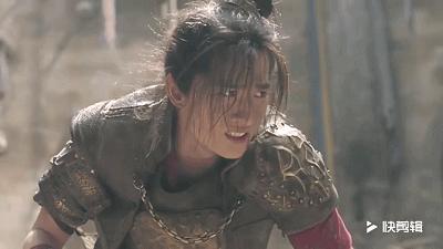 翻盘了,两年不见,我竟然被杨洋满脸胡渣的糙汉形象圈粉了