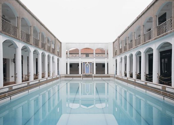 解压！美哭的对称建筑，瞬间治愈强迫症患者