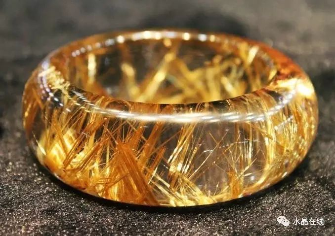 钛晶手串和铜发晶哪个好点,铜钛晶和铜发晶有什么区别