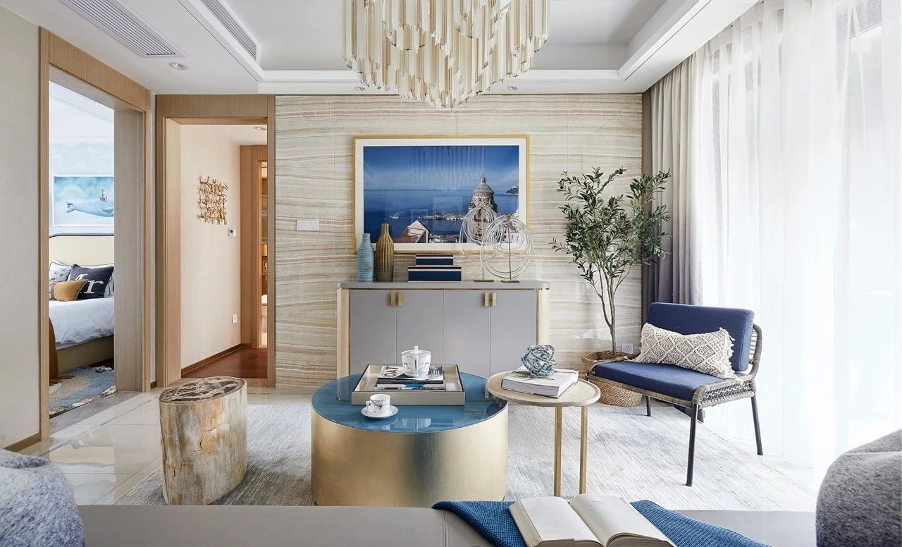 重庆金隅南山郡244㎡四室，35万轻奢装修，50㎡休闲室惬意荡秋千