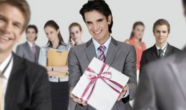 怎样求领导办事能成功,怎么求领导办事高情商